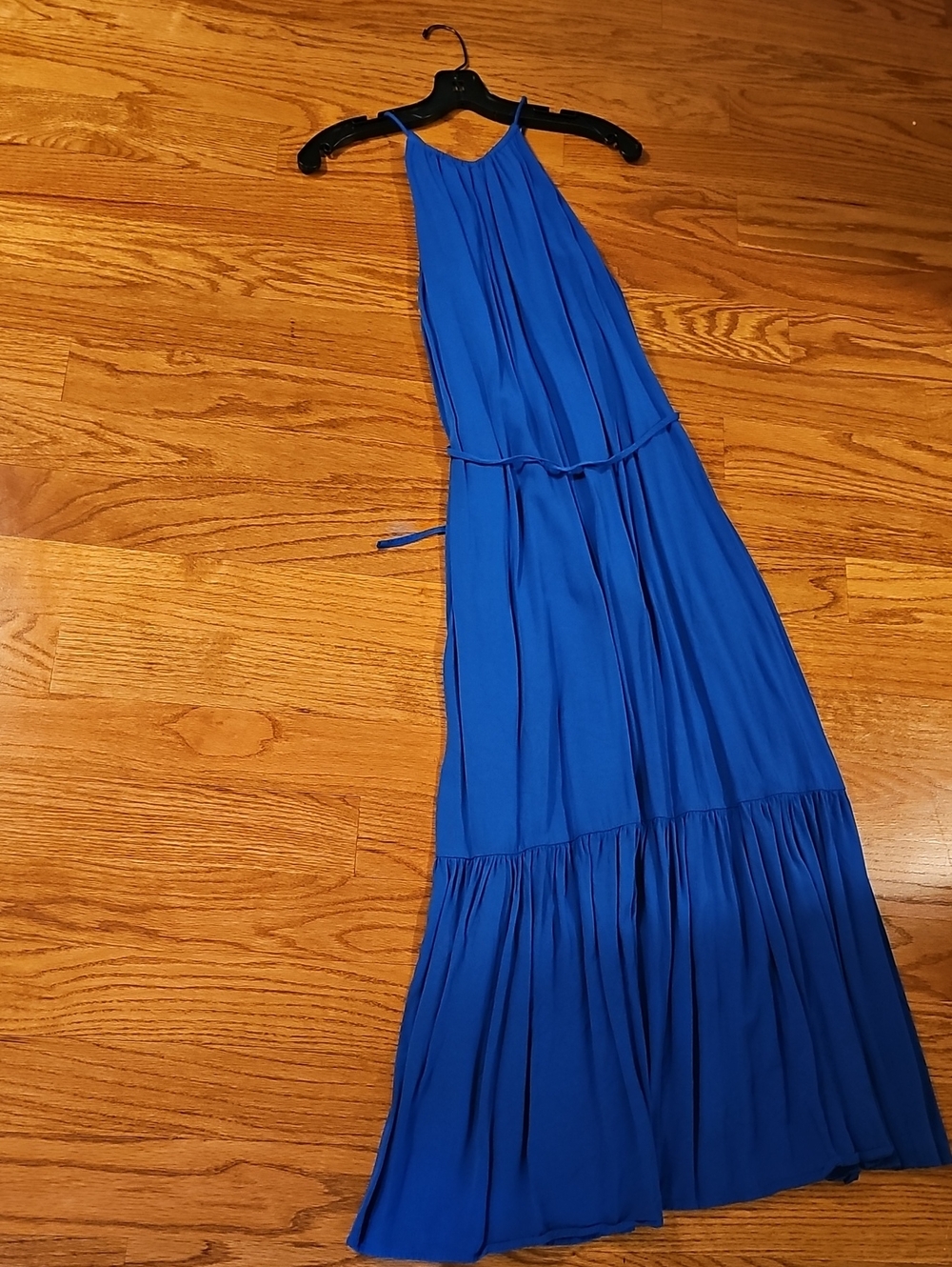Elegant Royal Blue Halter Maxi Dress - Picture 3 of 3